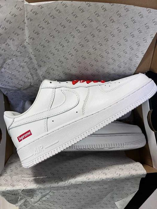 Nike Air Force 1 Low Supreme White R.41