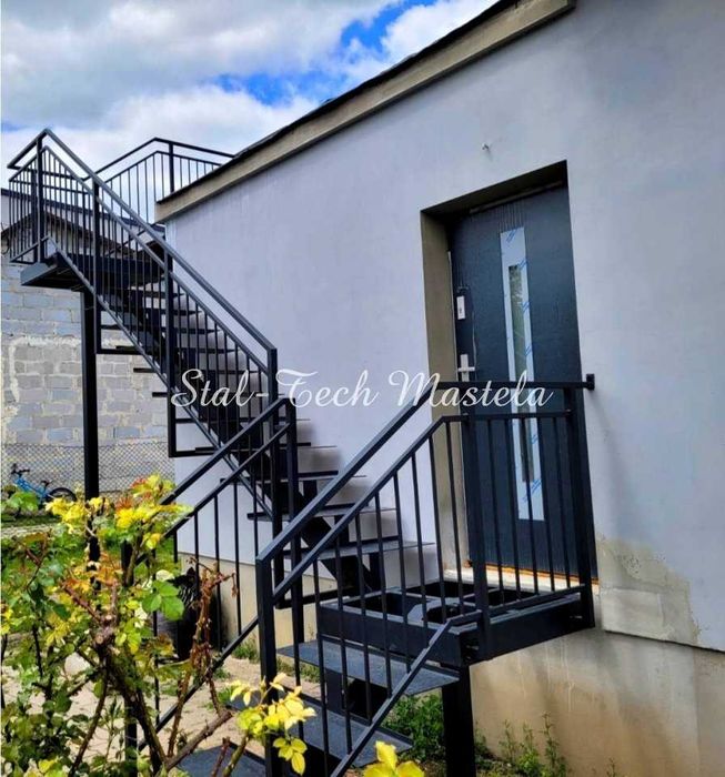 Schody metalowe zewnętrzne