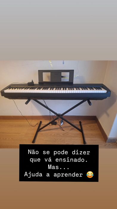 Piano Yamaha P45 + suporte