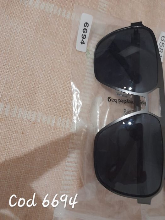 Vendo óculos de sol