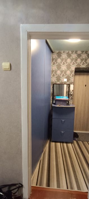 Продаж 1кім.квартири 37м з ремонтом, меблями.