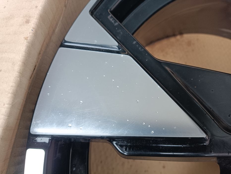 Volvo ex30 inne modele felga pojedyncza 20 cali et 48.5 orginał wysyłk