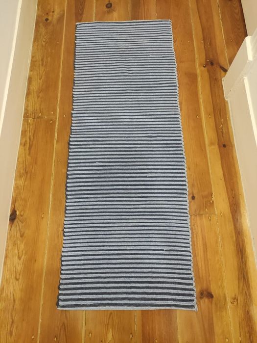 Tapete em tapeçaria como novo