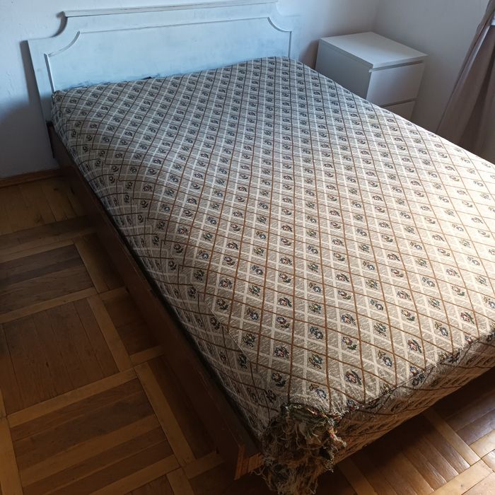 Ліжко двоспальне