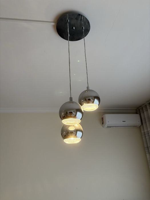 Candeeiros como novos