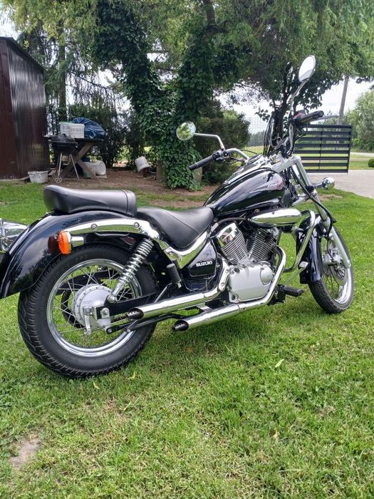 Suzuki Intruder 125