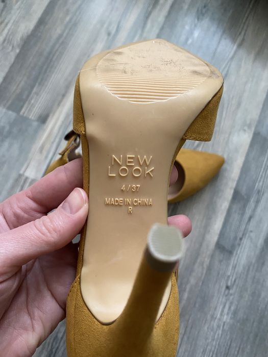 Туфлі/босоніжки лодочки New Look