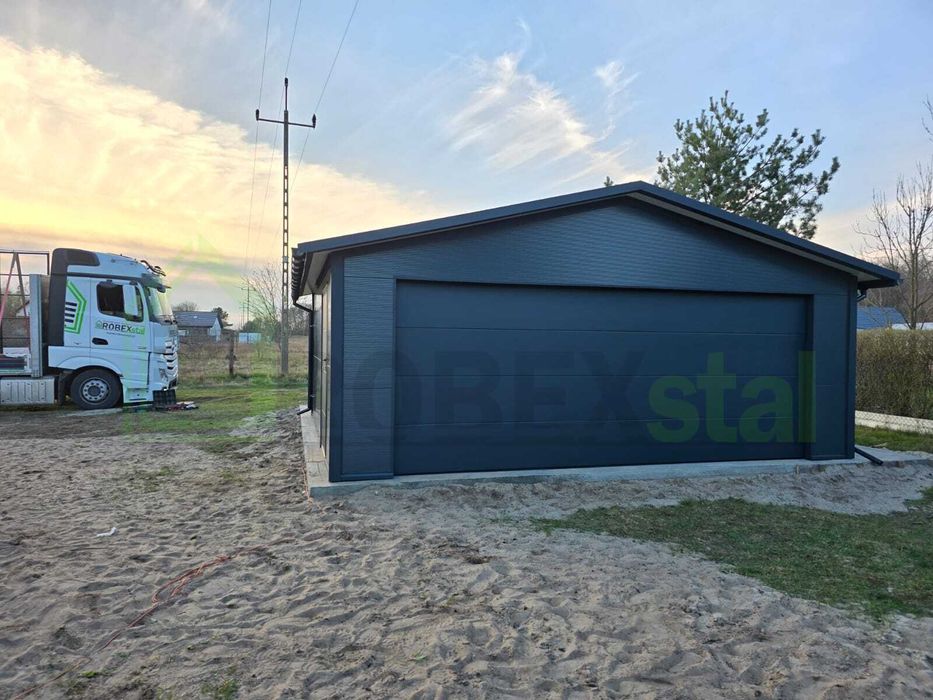 Garaż ocieplany garaż z płyty warstwowej PIR 5 cm na każdy wymiar