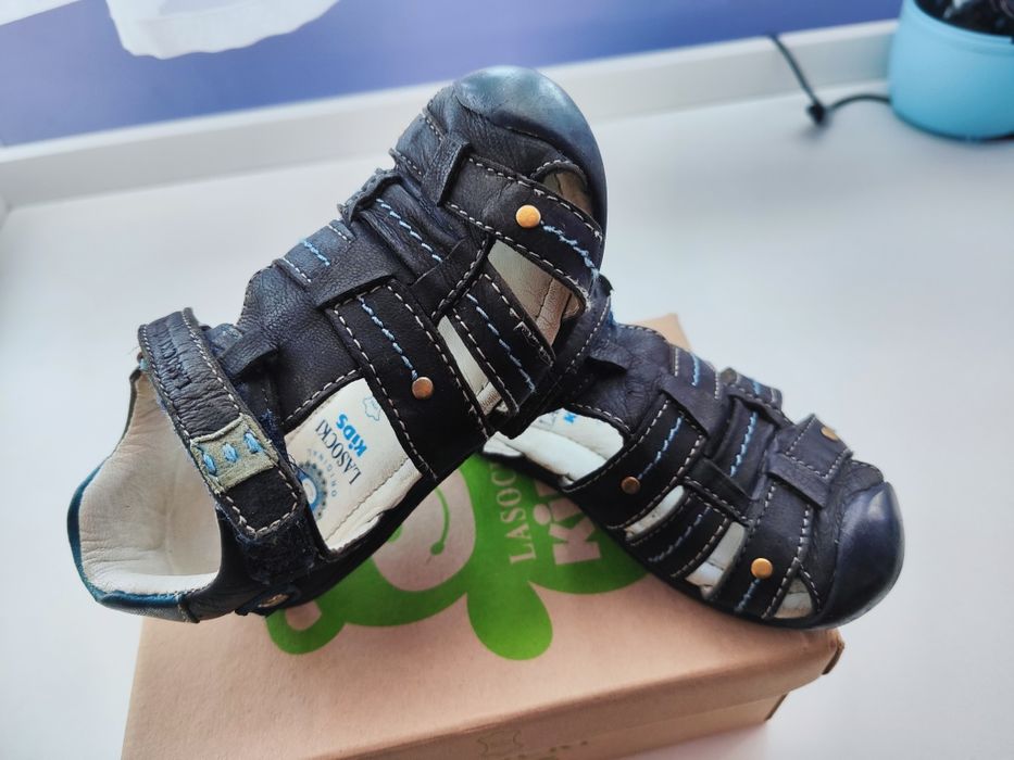 Sandały skórzane Lasocki 23 rozmiar