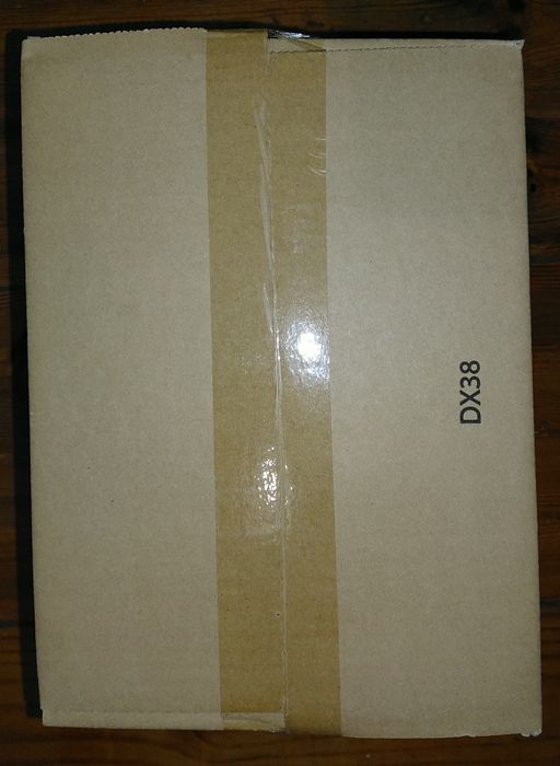 Hot Toys 1/6th Scale Jack Sparrow (Deluxe Version) Dead Man Tell No Tales (DX38) MISB