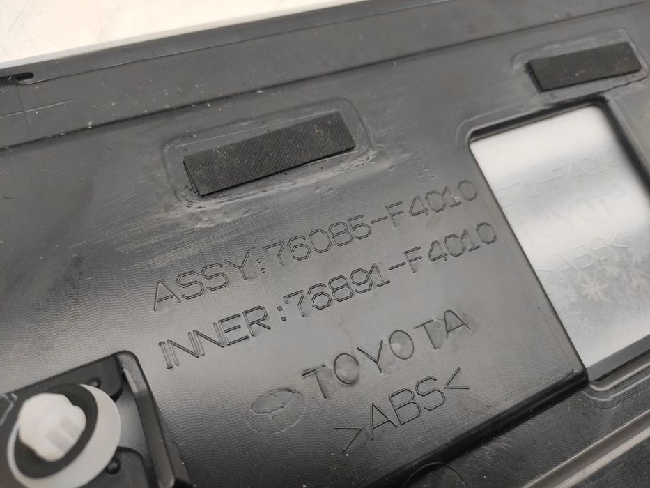 Spoiler / aileron da tampa da mala TOYOTA C-HR (_X1_)