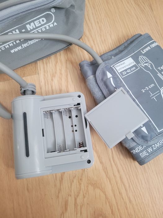 Ciśnieniomierz naramienny