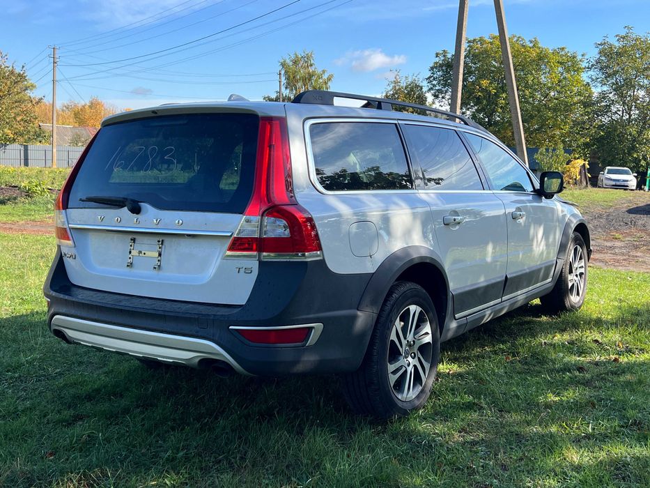Volvo XC-70 Свіжопригнана 2015р.