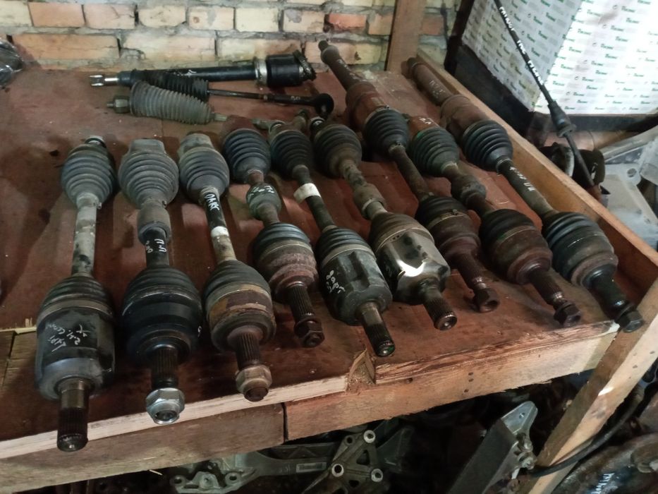 Продам полуось на авто додж дарт,крайслер 200,джип  патриот, джип комп