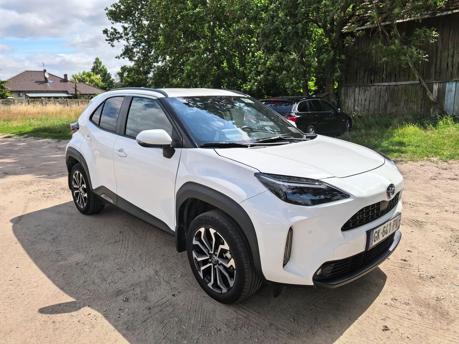 Toyota Yaris Cross Świeżo sprowadzona, pali i jeździ, Hybryda