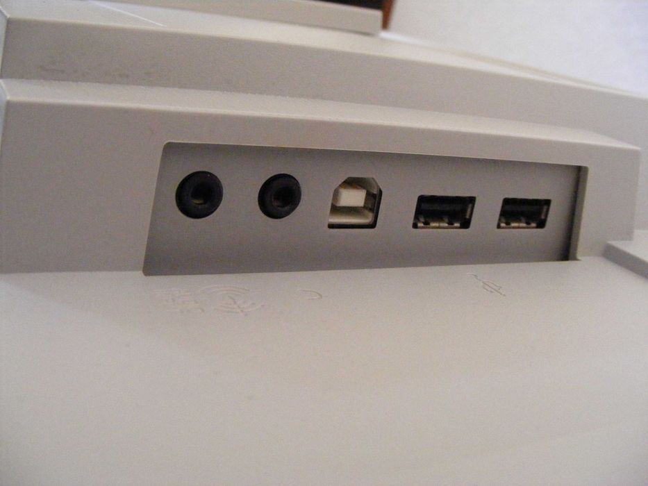 EIZO EV2316W dla graczy