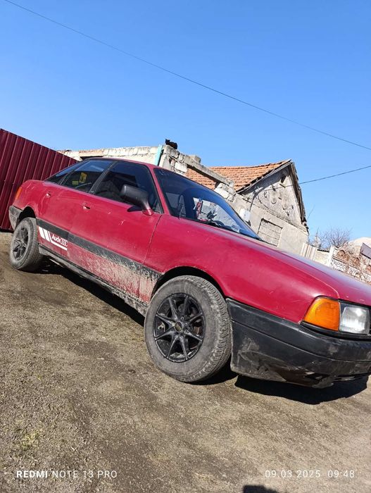 AUDI 80 B3 1.8 бензин