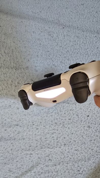 Comando dualshock  4 ps4 em ótimo estado
