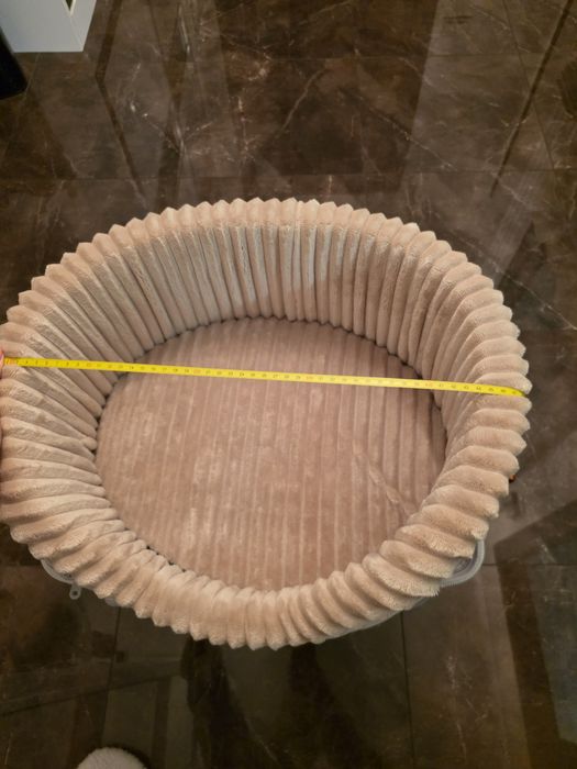 Лежанка для собак до 3 кг, нова