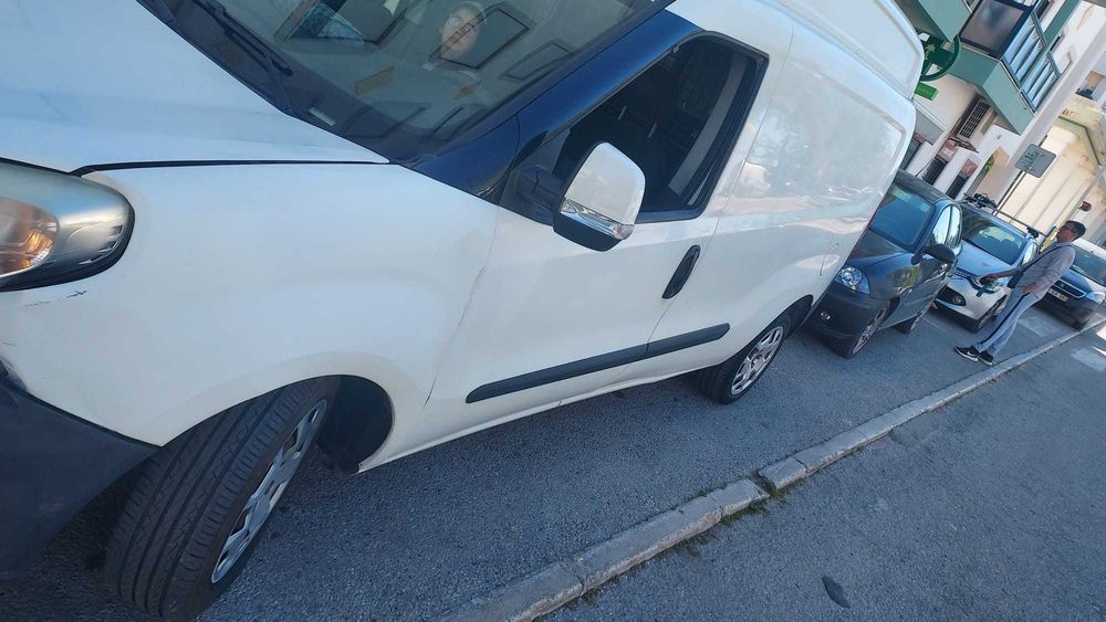 Carrinha Fiat doblo XL