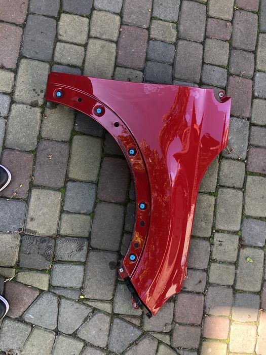 Fiat 500x крило переднє двері