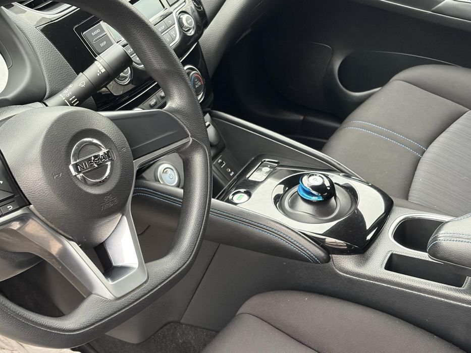 Nissan sulphy 38кВт(Leaf)