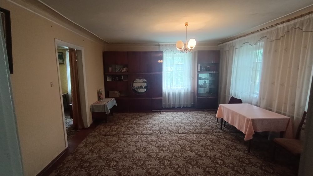 Будинок 102 м², 15 соток, 4 кімнати, 3 гаражі, с. Малинівка, Чугуїв