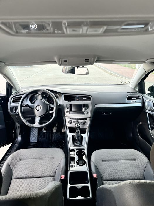 Golf 7 polecam zadbany