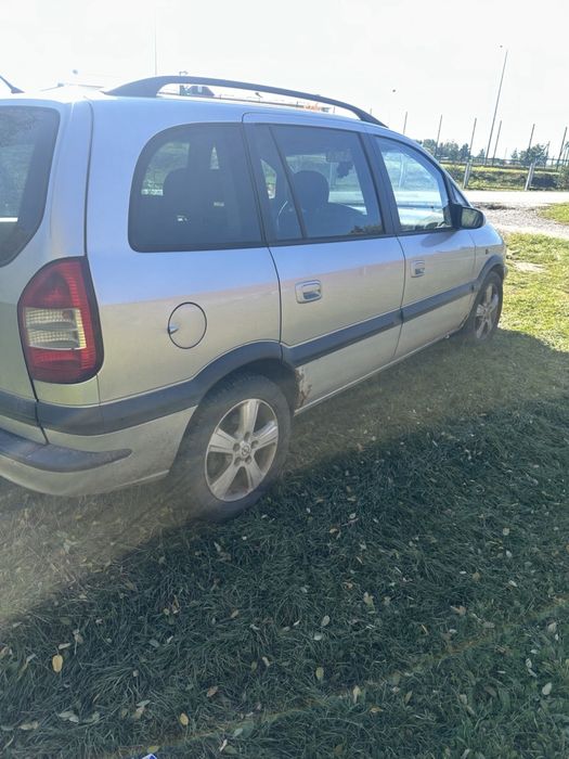 Opel Zafira 2004