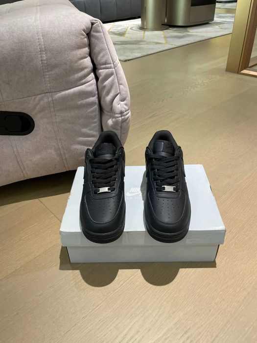 Nike Air Force 1 Low '07 Black R.40