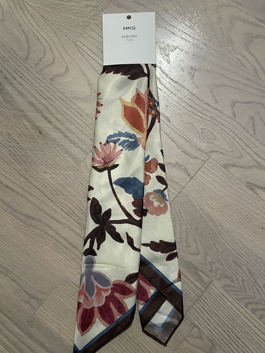 Apaszka damska Mango