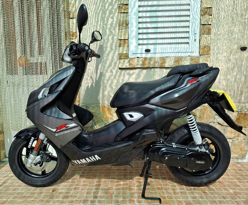 Yamaha Aerox R 50 2T 183km c/nova.