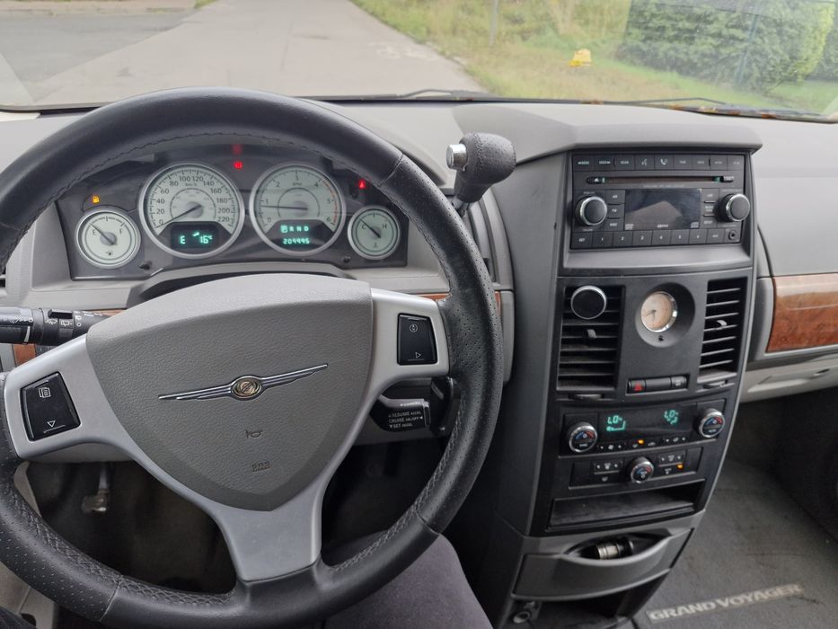 Chysler Grand voyager 2.8 crd  7 osob