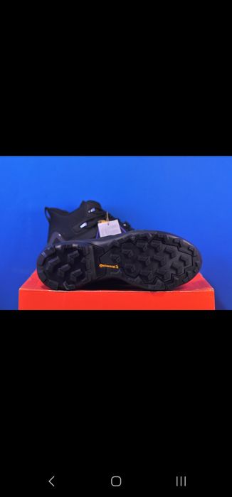 Продам кросівки Adidas Terrex Skychaser  Mid GORE-TEX