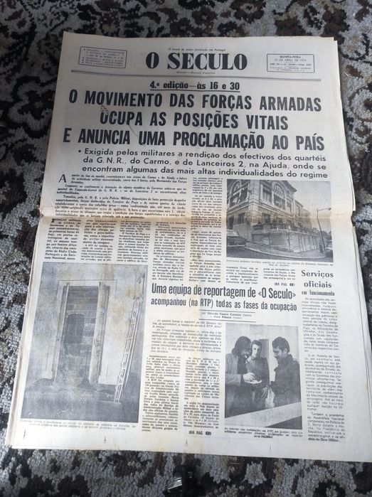 Jornais 25 de abril de 1974