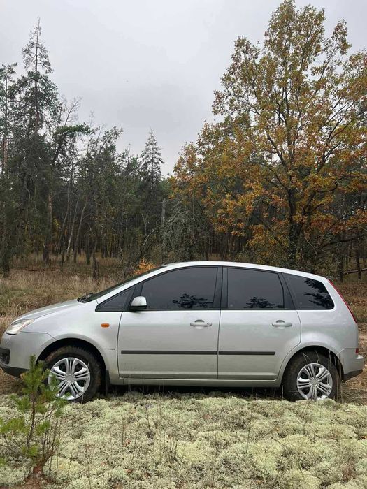 продам гарне авто форд