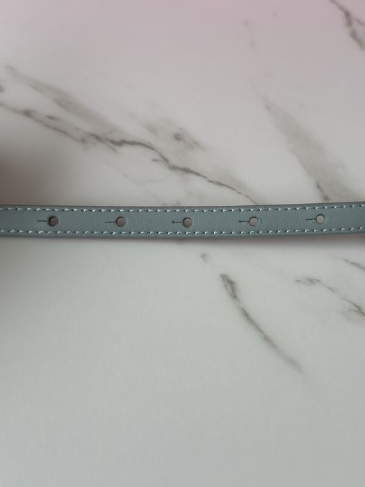 Love Berry pasek Pinko ze złotą klamrą jaskółki