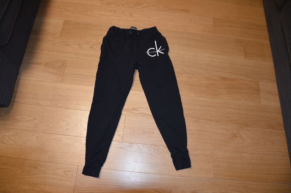 Calvin Klein  spodnie  dresowe czarne XS