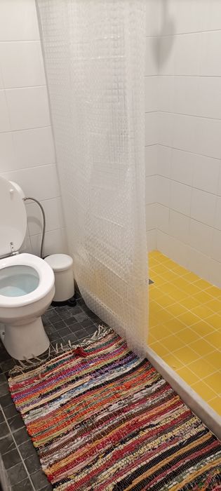 Antiga Loja no Centro de Bicesse renovada para Apartamento T2 + 1
