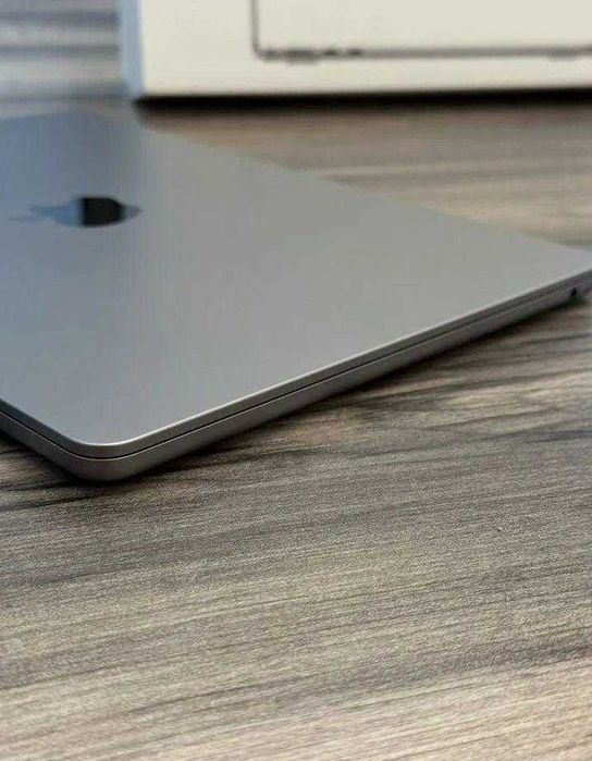 MacBook Air 13 M2 24GB/1TB Space Grey