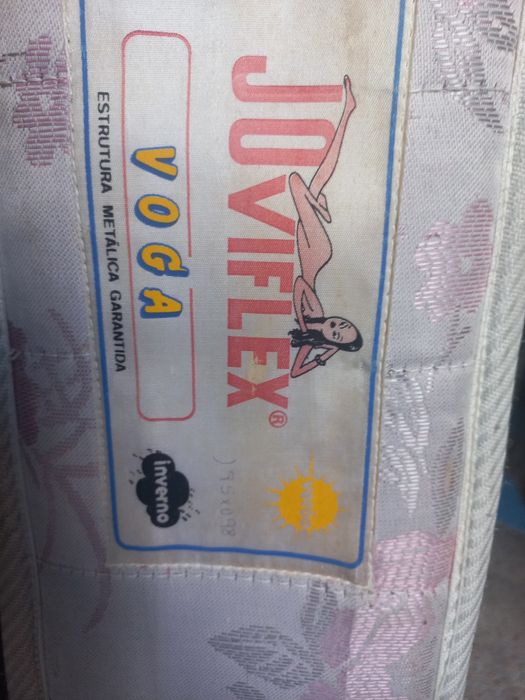Cama de solteiro
