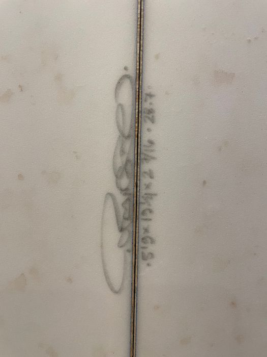 Prancha BUGGE 5’9 Quad Fuutures