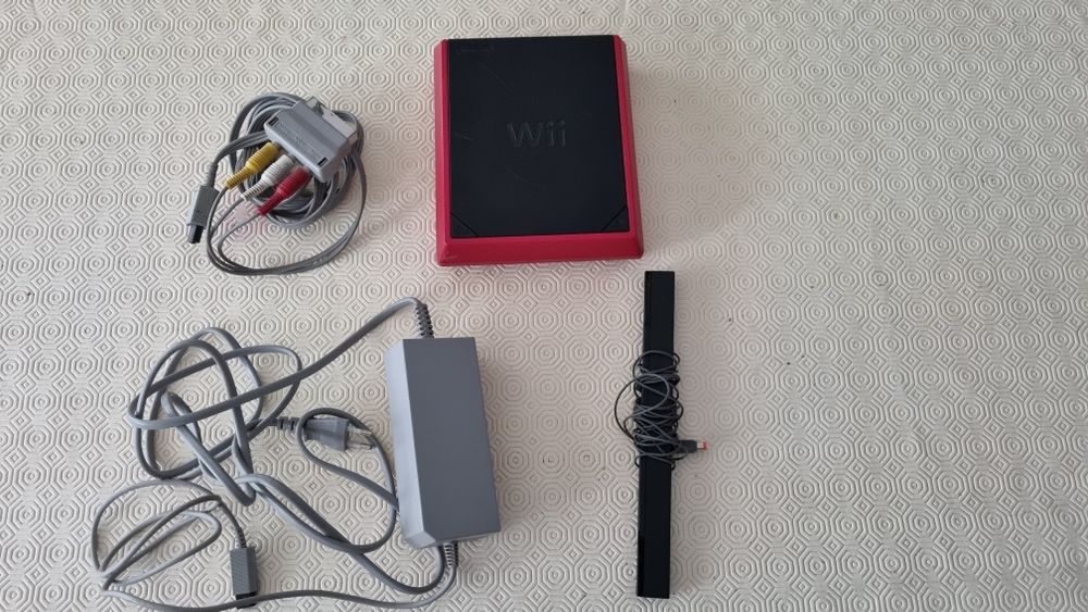Wii Mini AS NEW (Without controllers)64171302874499121