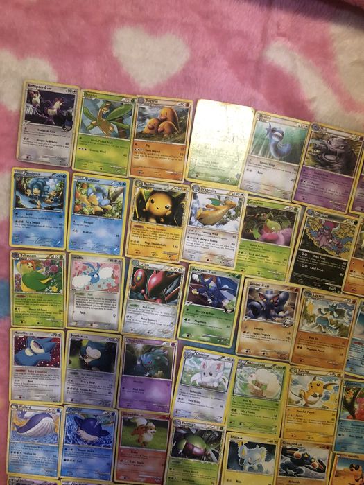 Cartas pokemon variadas