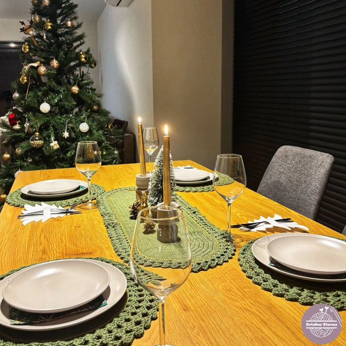 Peças em crochê feitas à mão