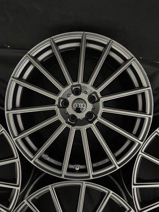 Диски R20 5x112 Et30 8J. Audi Q5 Q7 Q3 A6 C8 C7 A8 A7 A5 A4 B9 E-tron. Volkswagen Touareg Tiguan BMW G30 G20 G11 G14 G15