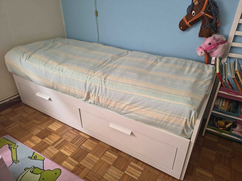 Cama Ikea Brimnes