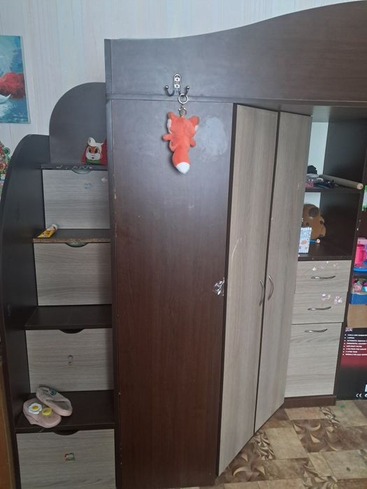 Кровать чердак в хорошому стані