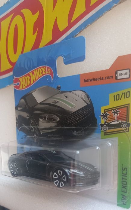 Aston martin DBS hot wheels