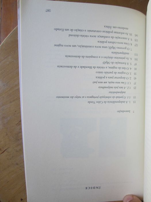 Carlos Veiga - Biografia Política: O Rosto da Mudança em Cabo Verde